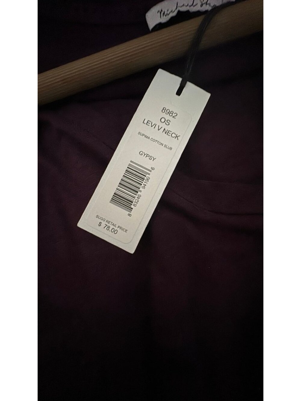 Levi V Neck Boyfriend Tee - ONE SIZE ONLY - Picture 4 of 5